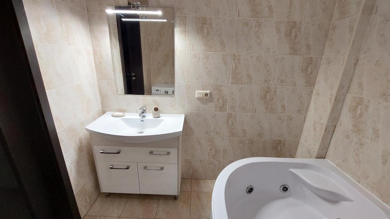 3 Bedrooms Arcadia Odesa Exterior photo